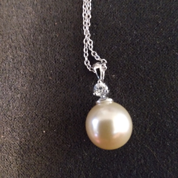 SALE! Nwot sterling silver ATI 925 set necklace/ earrings faux pearl, CZ Stone - Picture 10 of 16